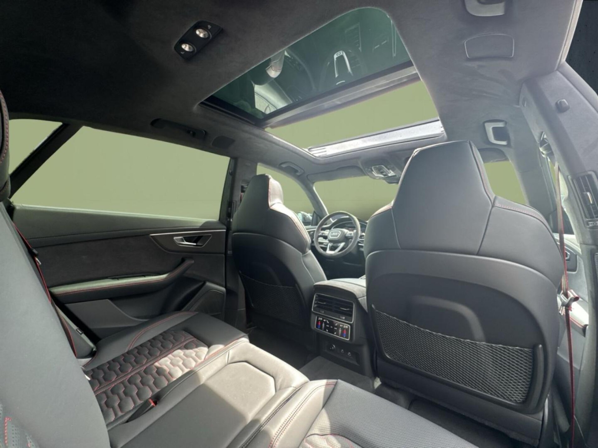 Audi RS Q8 SUV