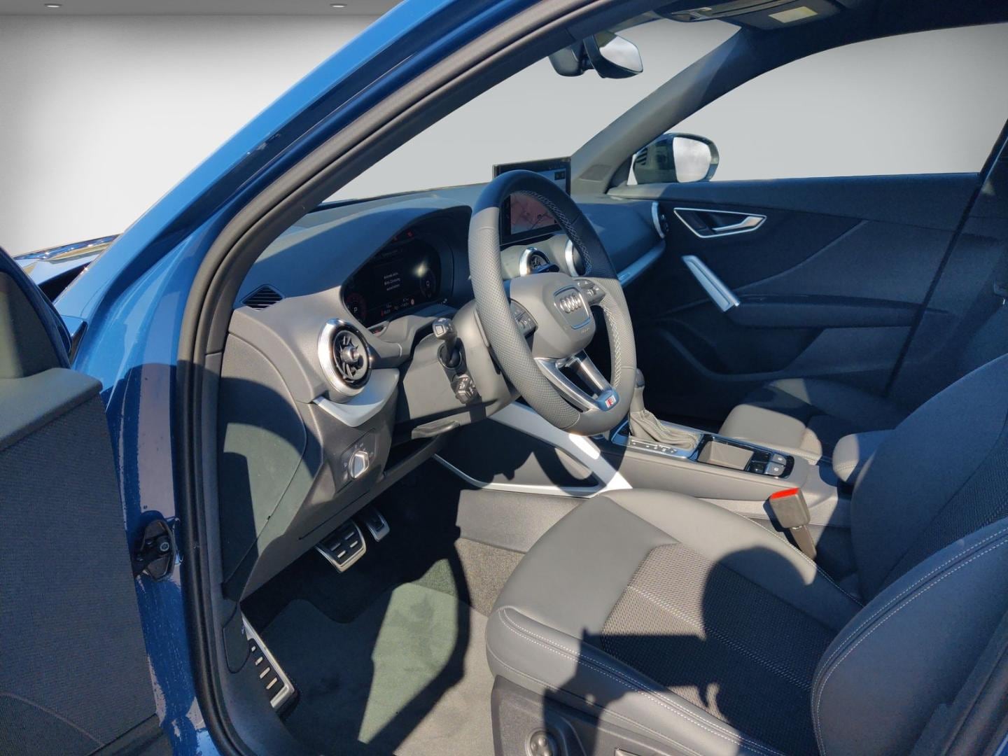 Bild über Audi Q2 S line 35 TFSI S tronic - für weitere Informationen kontaktieren Sie den Audi Partner