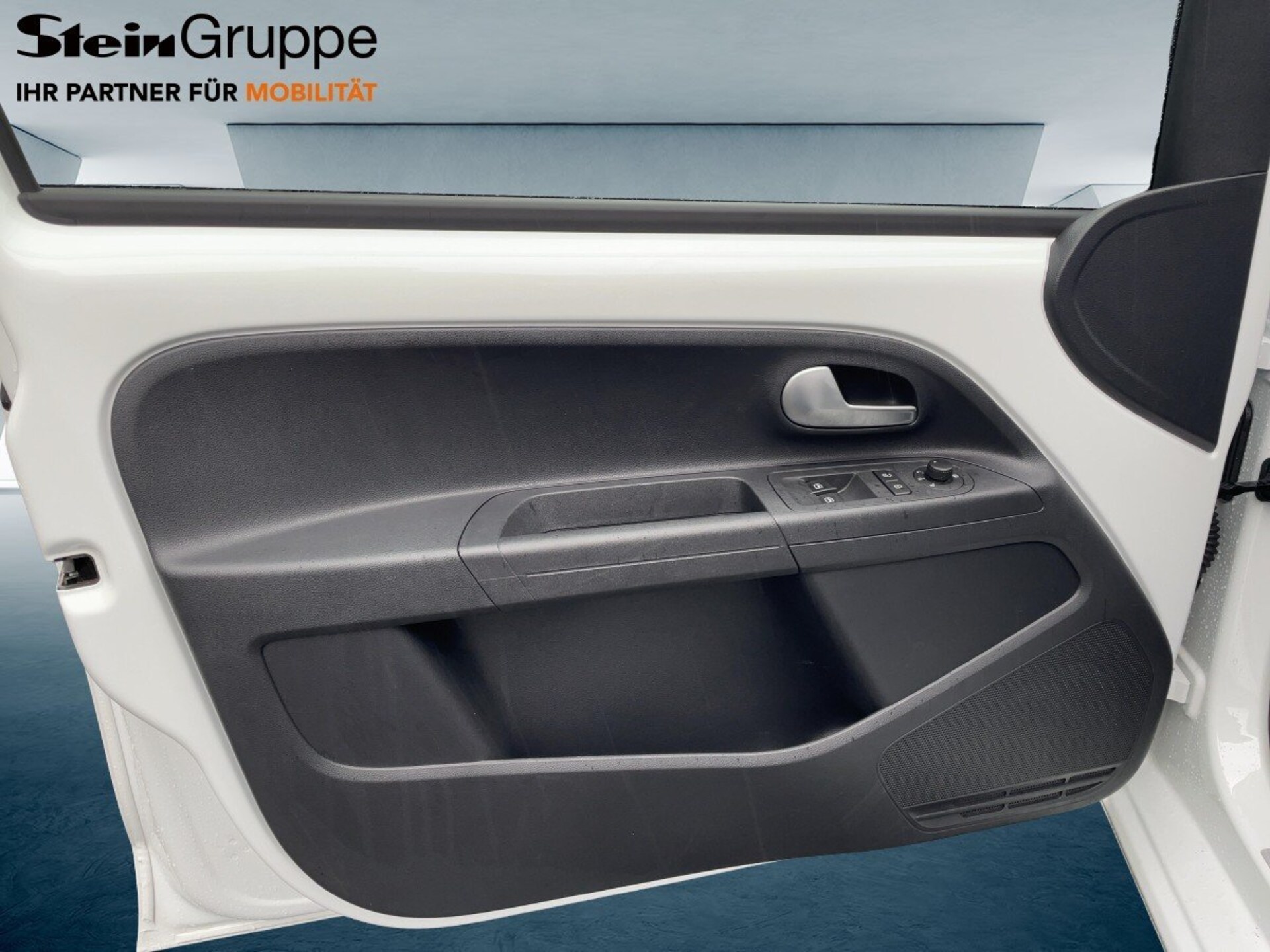 Volkswagen up! ACTIVE