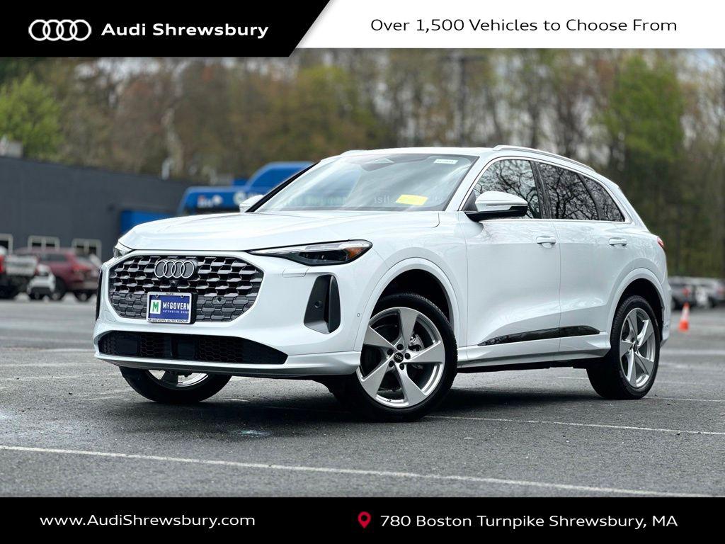 2025 Audi Q5 40 Premium Plus's photo