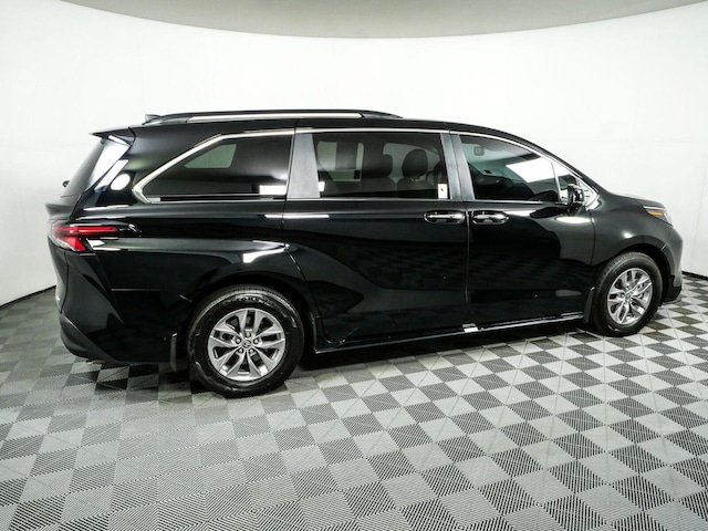 2025 Toyota Sienna
