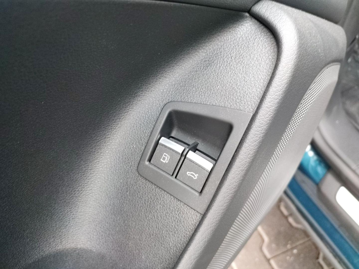 Image about Audi Q8 TFSI e 55 TFSI e quattro tiptronic
