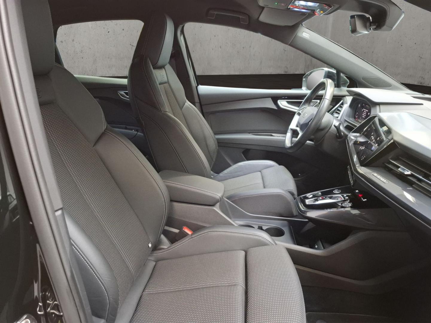Image about Audi Q4 Sportback e-tron 35 e-tron