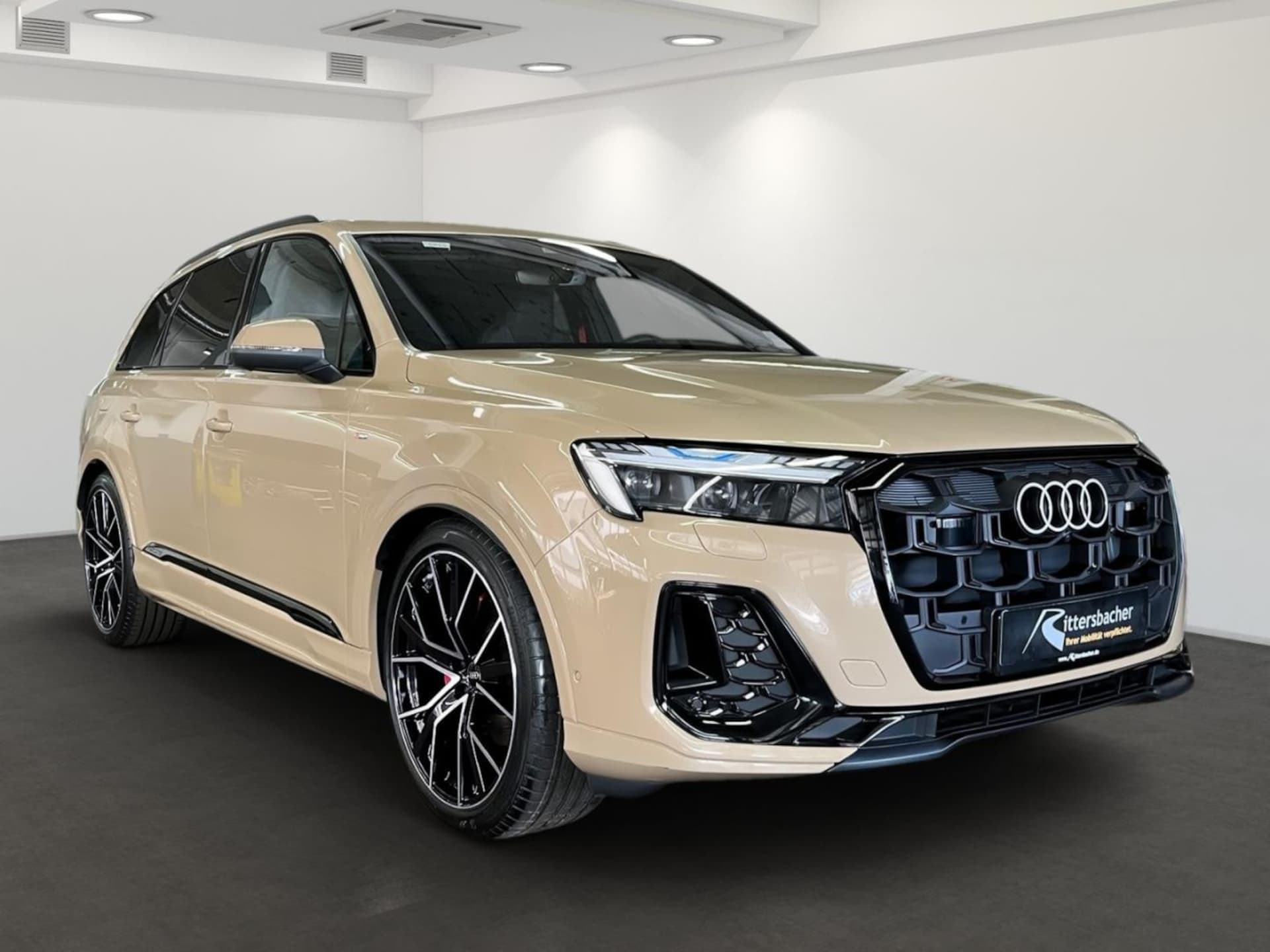 Audi Q7 SUV S line