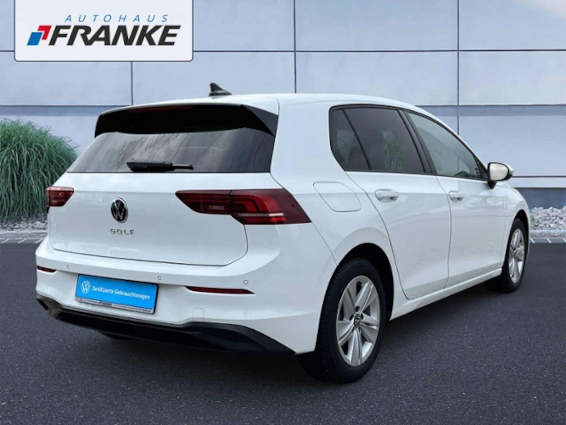 Volkswagen Golf Life