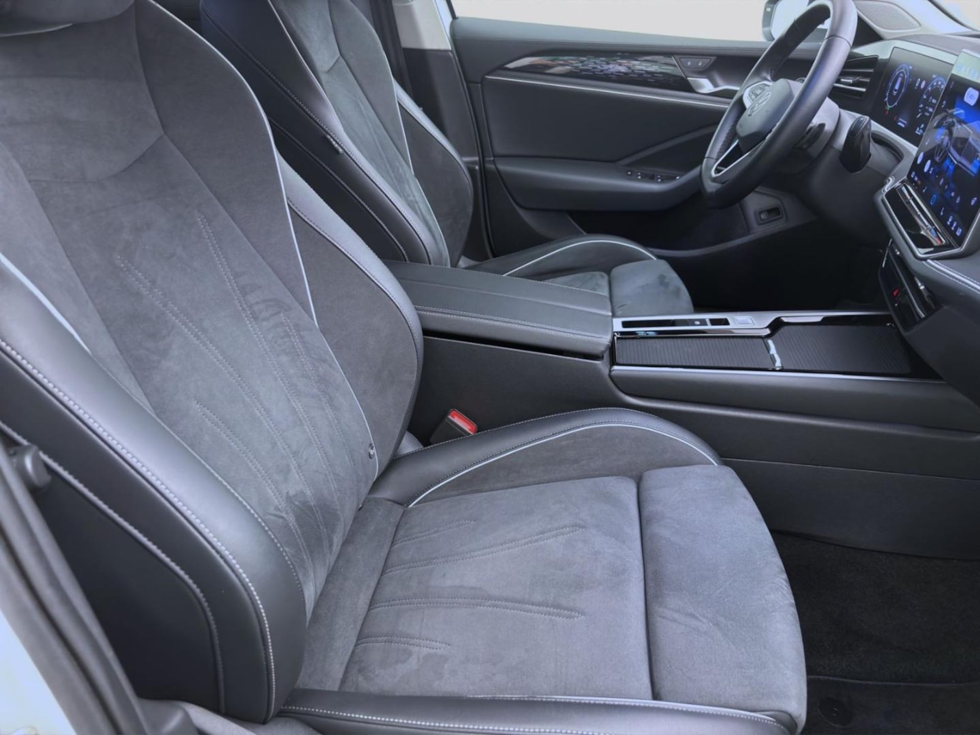 Volkswagen Passat Elegance