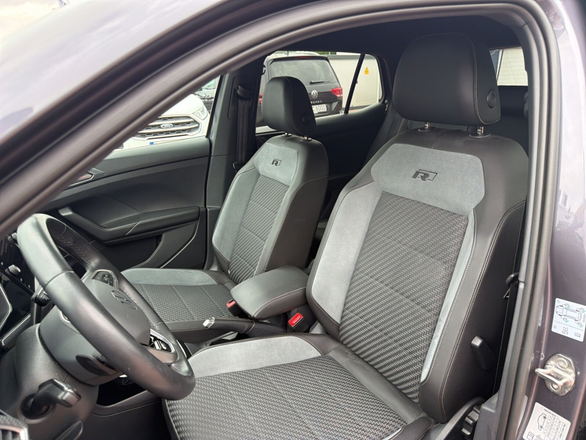 Volkswagen T-Cross R-Line
