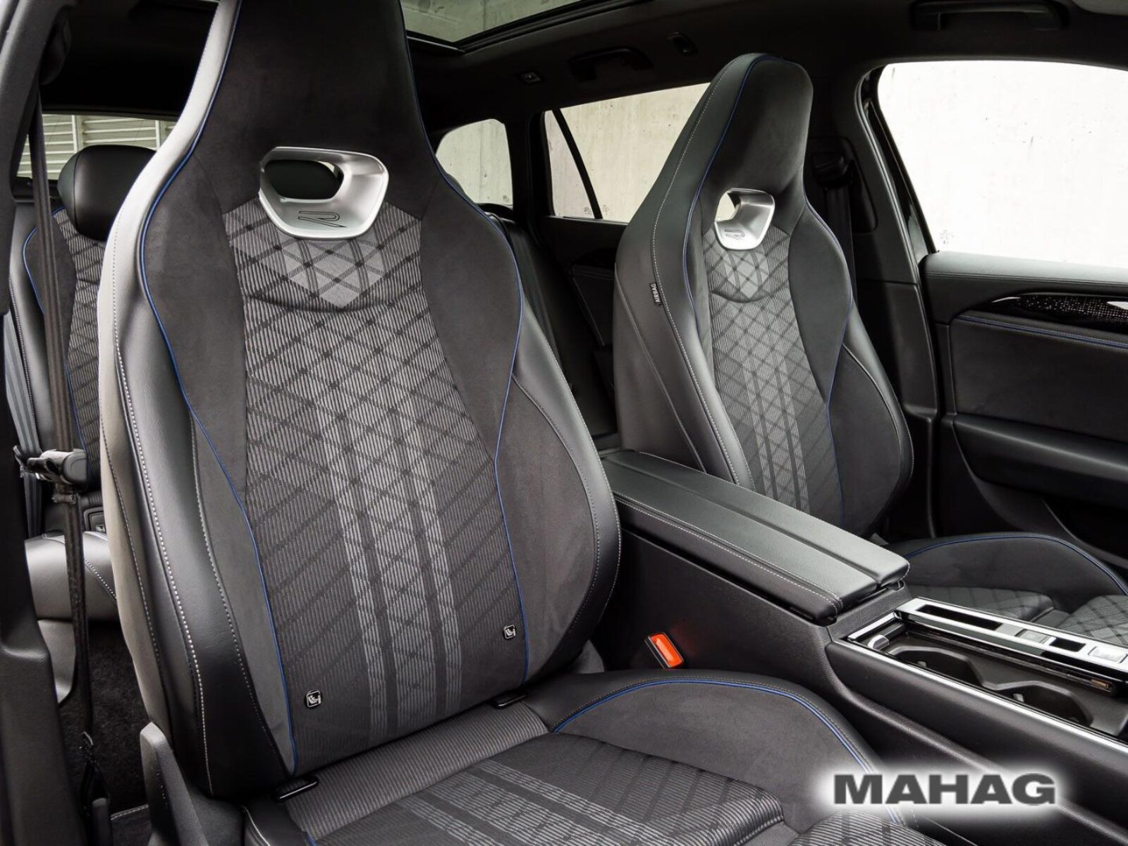 Volkswagen Passat – Bild 13
