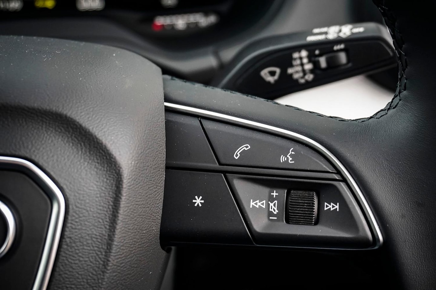 Image about Audi Q2 S line edition TFSI S tronic