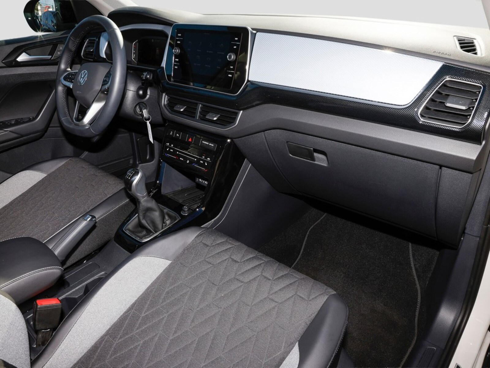 Volkswagen T-Cross – Bild 9