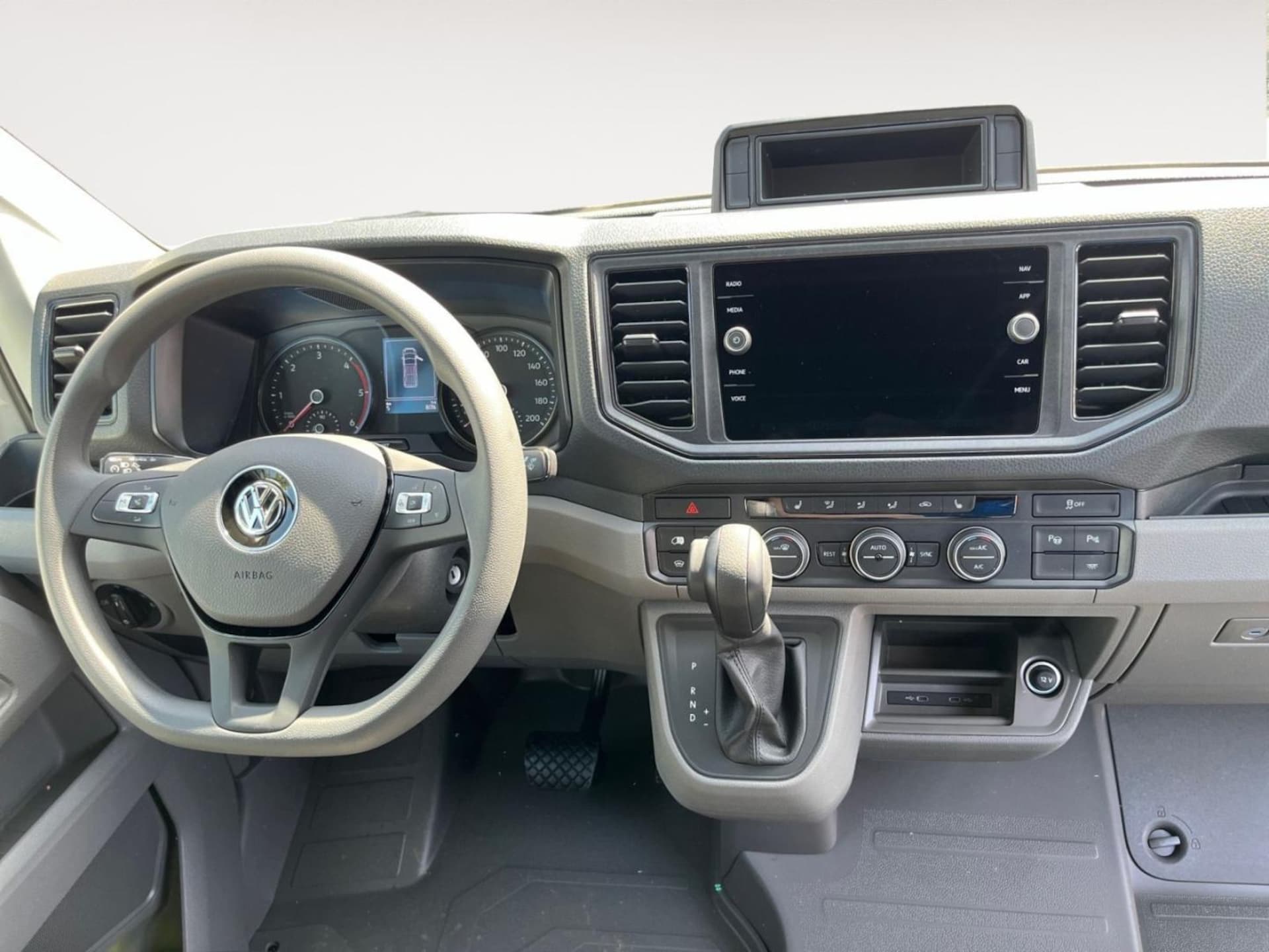 Volkswagen Crafter Kasten mittlerer Radstand