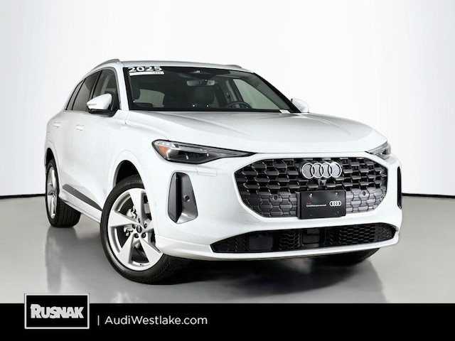 Photo of 2025 Audi Q5