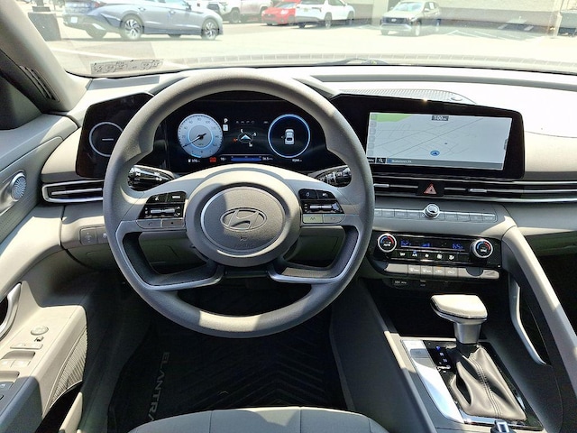 2024 Hyundai Elantra