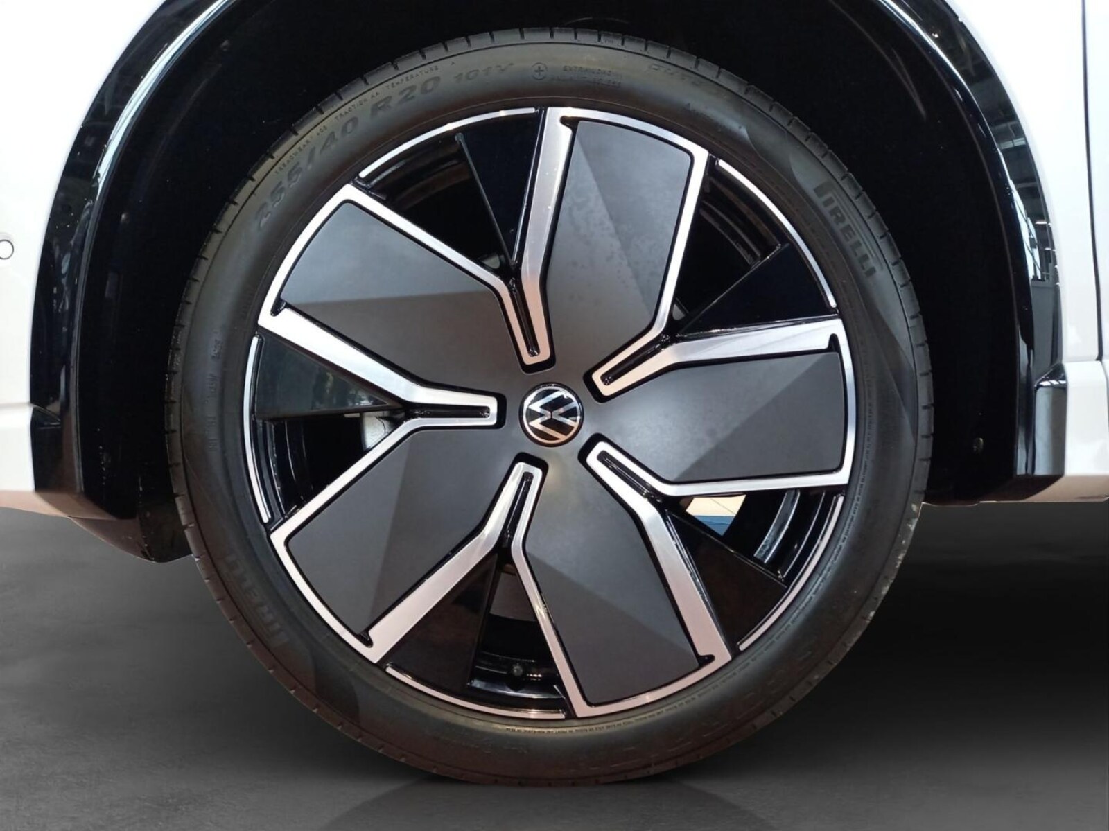 Volkswagen Tiguan – Bild 27