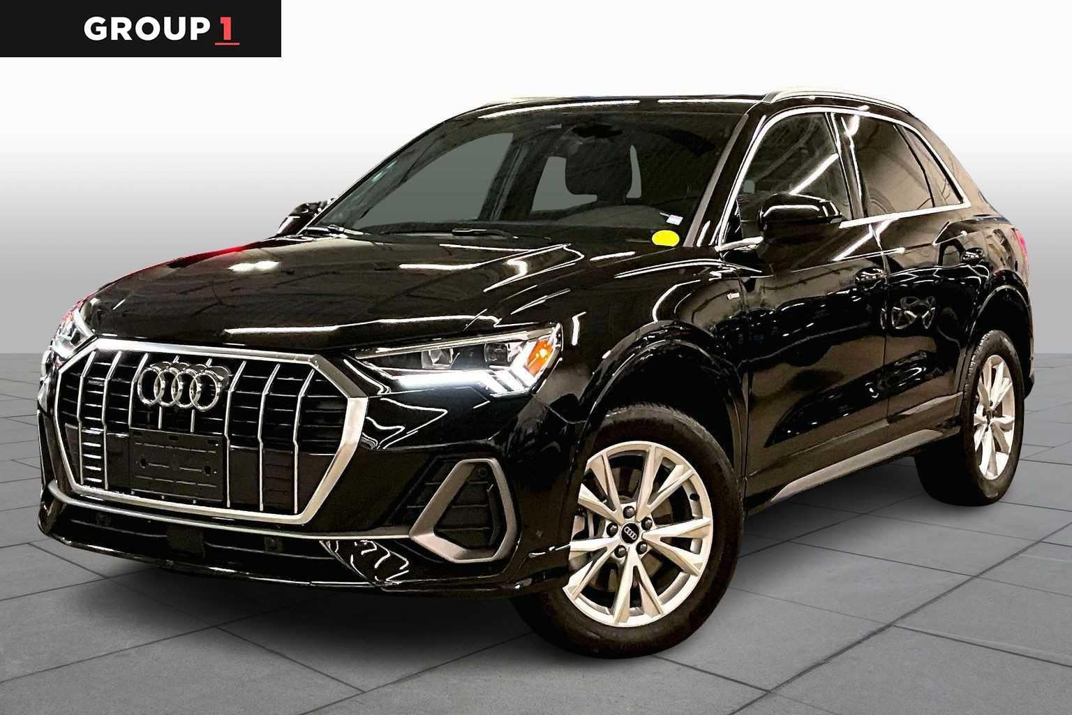 2023 Audi Q3 45 TFSI S Line Premium Plus quattro's photo