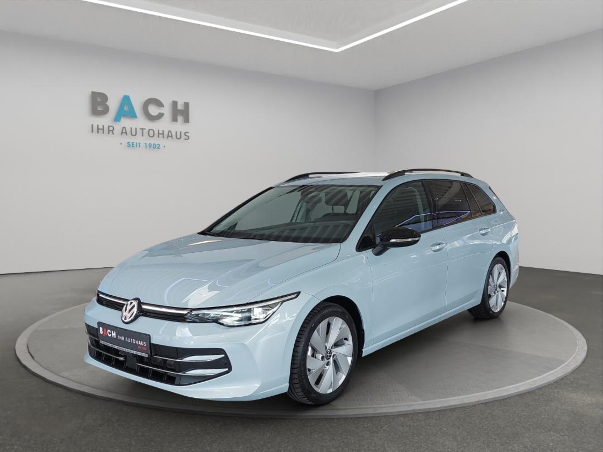Volkswagen Golf Variant Life