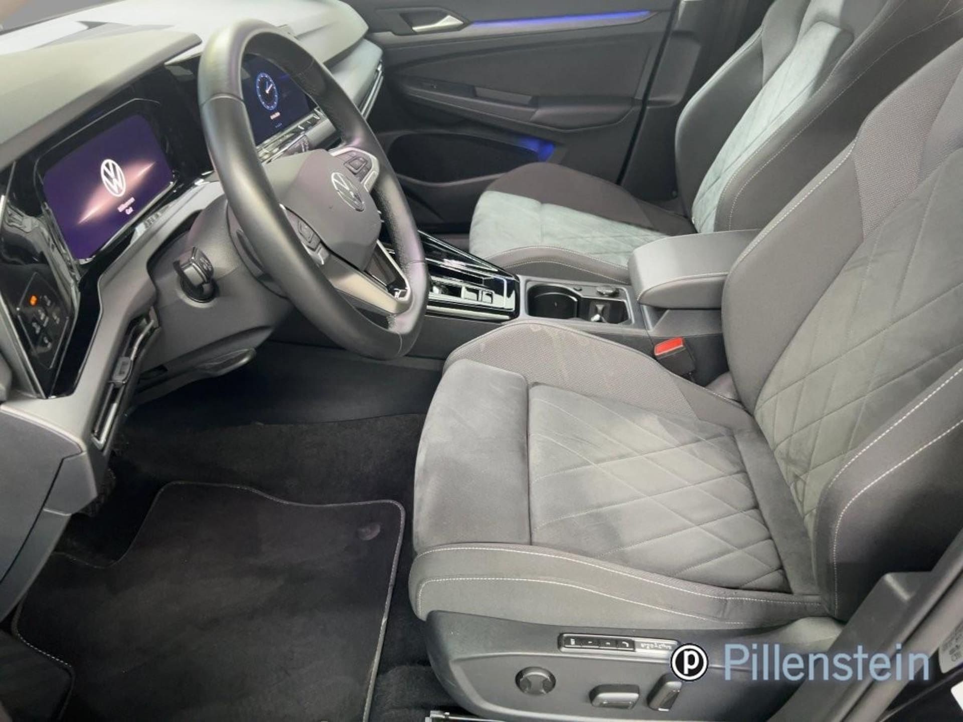 Volkswagen Golf Style