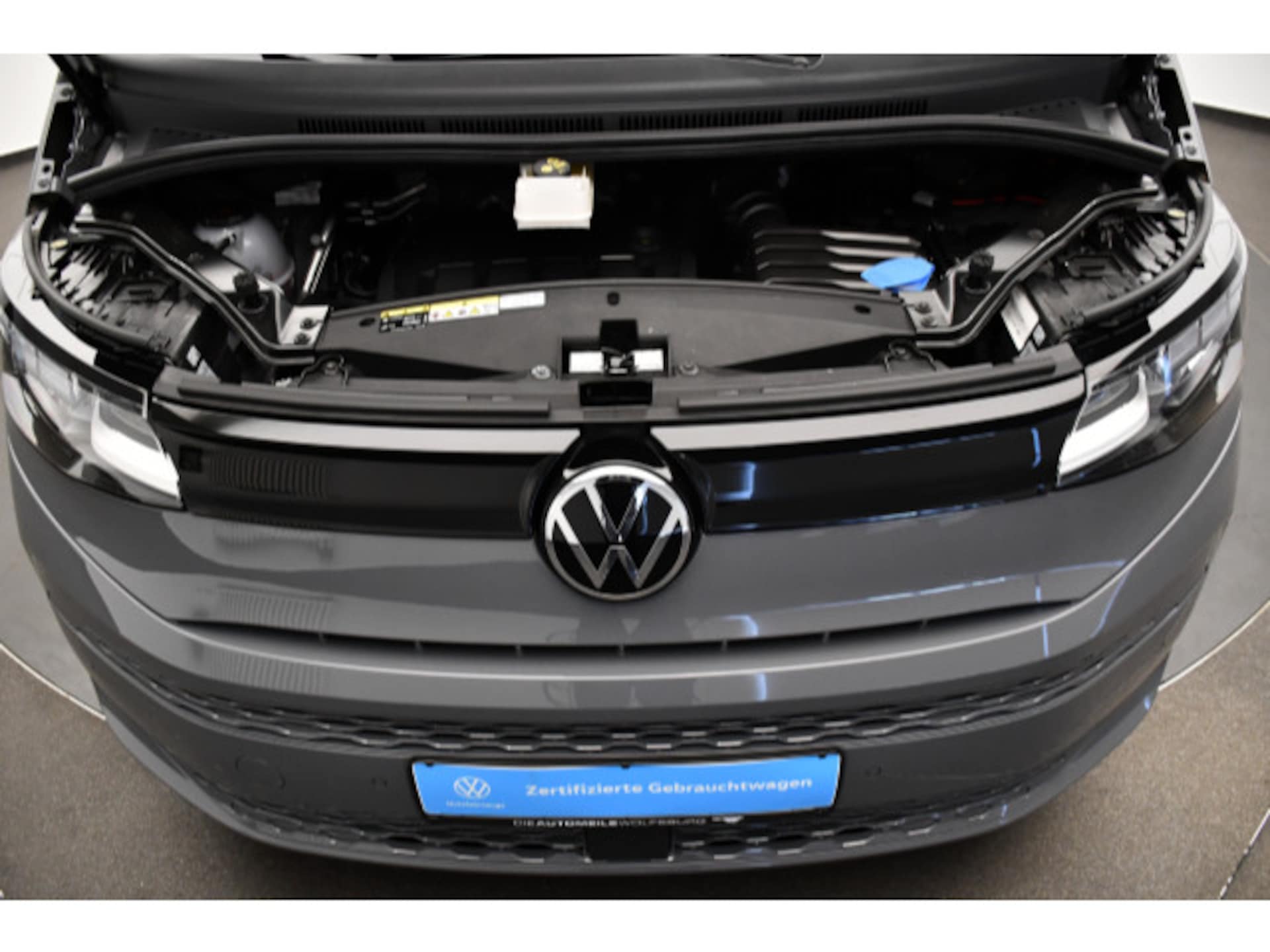 Volkswagen Multivan Basis-Modell