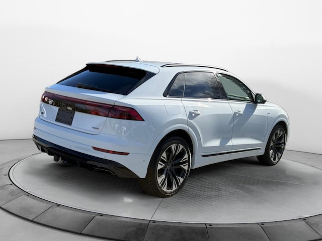 2026 Audi Q8 Premium Plus - Photo 7