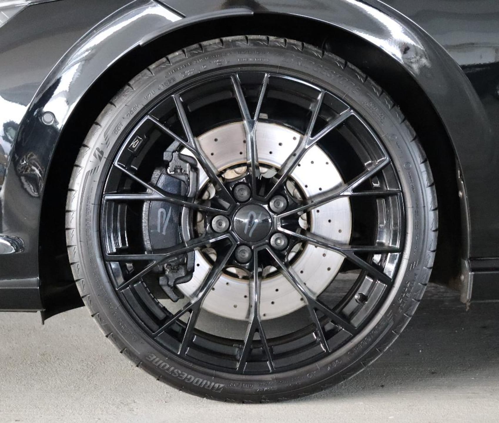 Volkswagen Golf R Black Edition