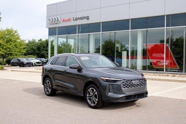 Photo of 2025 Audi Q5