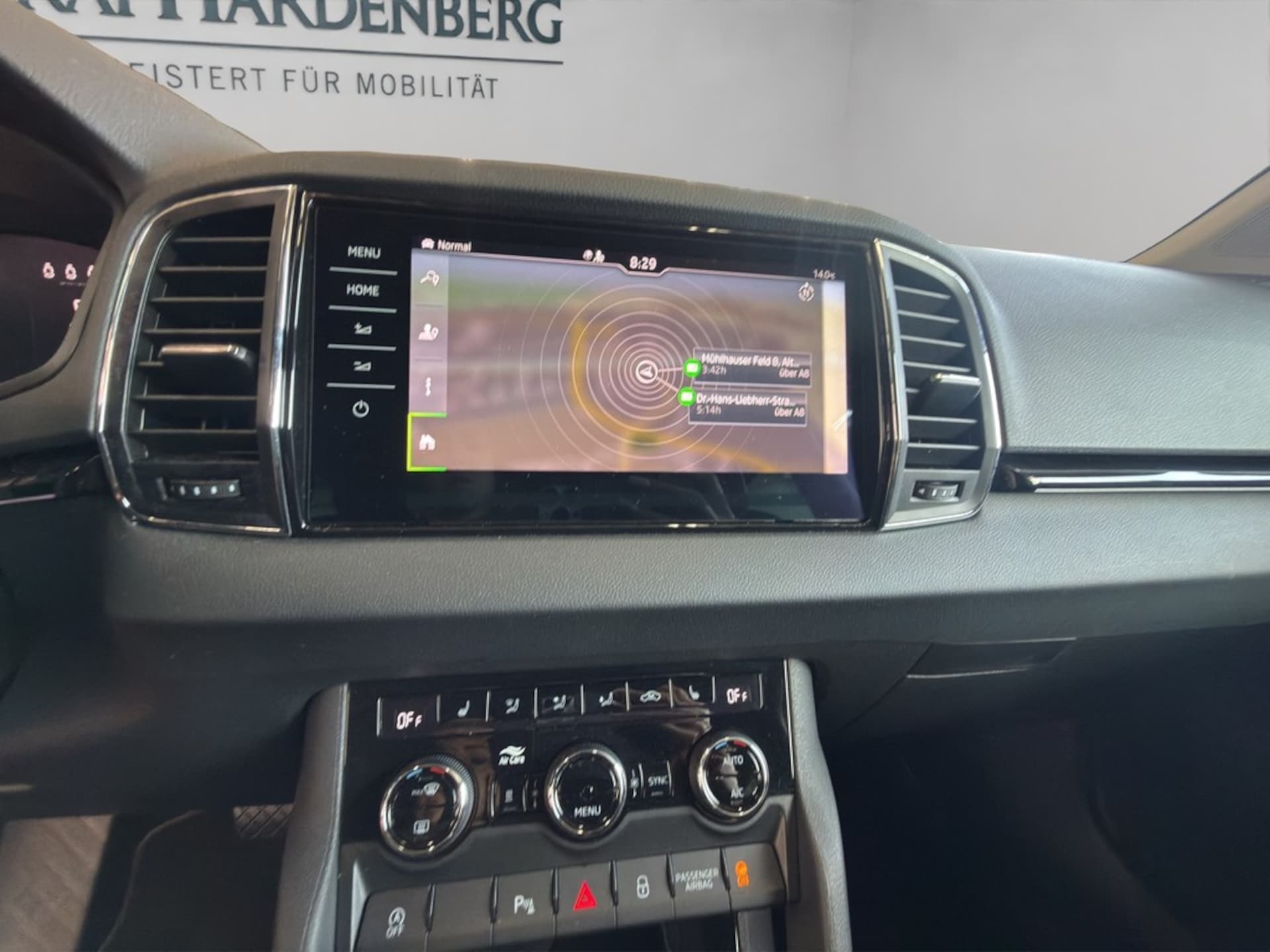 Skoda Karoq Selection