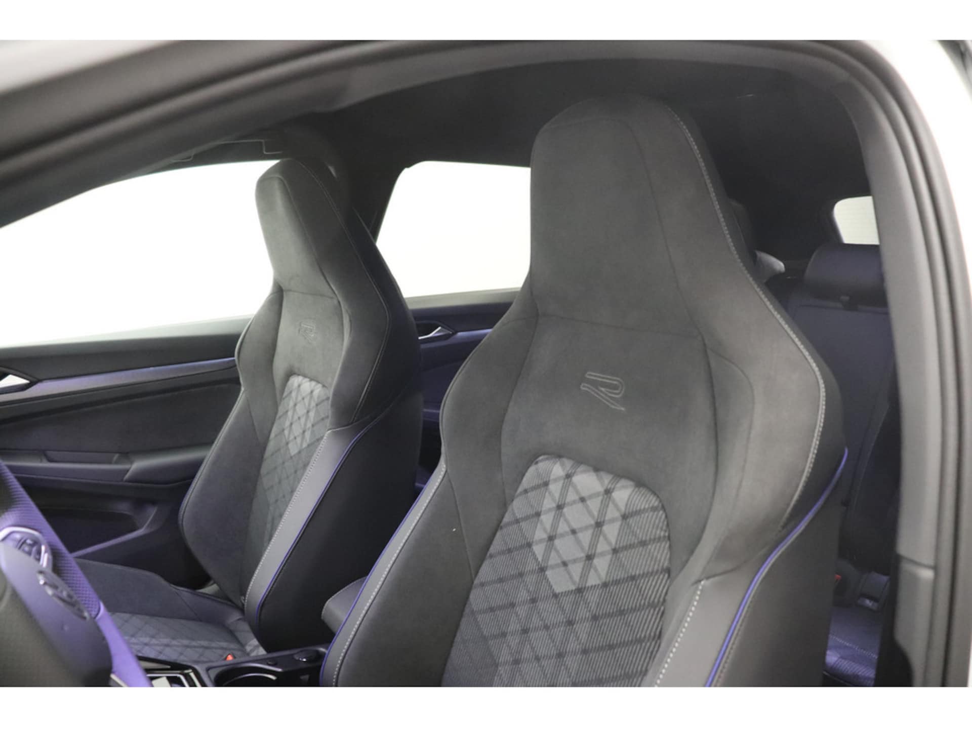 Volkswagen Golf Variant R-Line