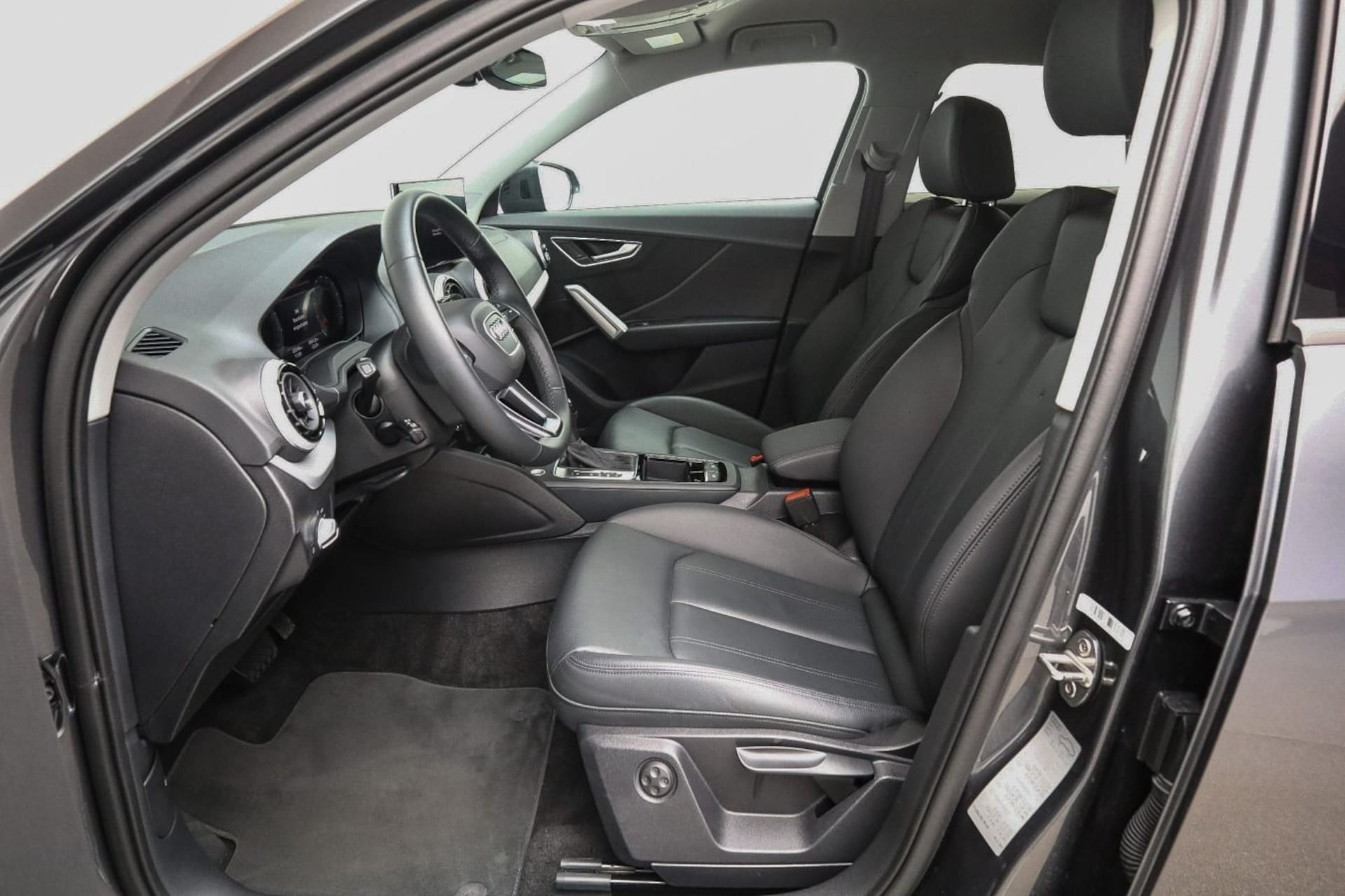 Audi Q2 S line