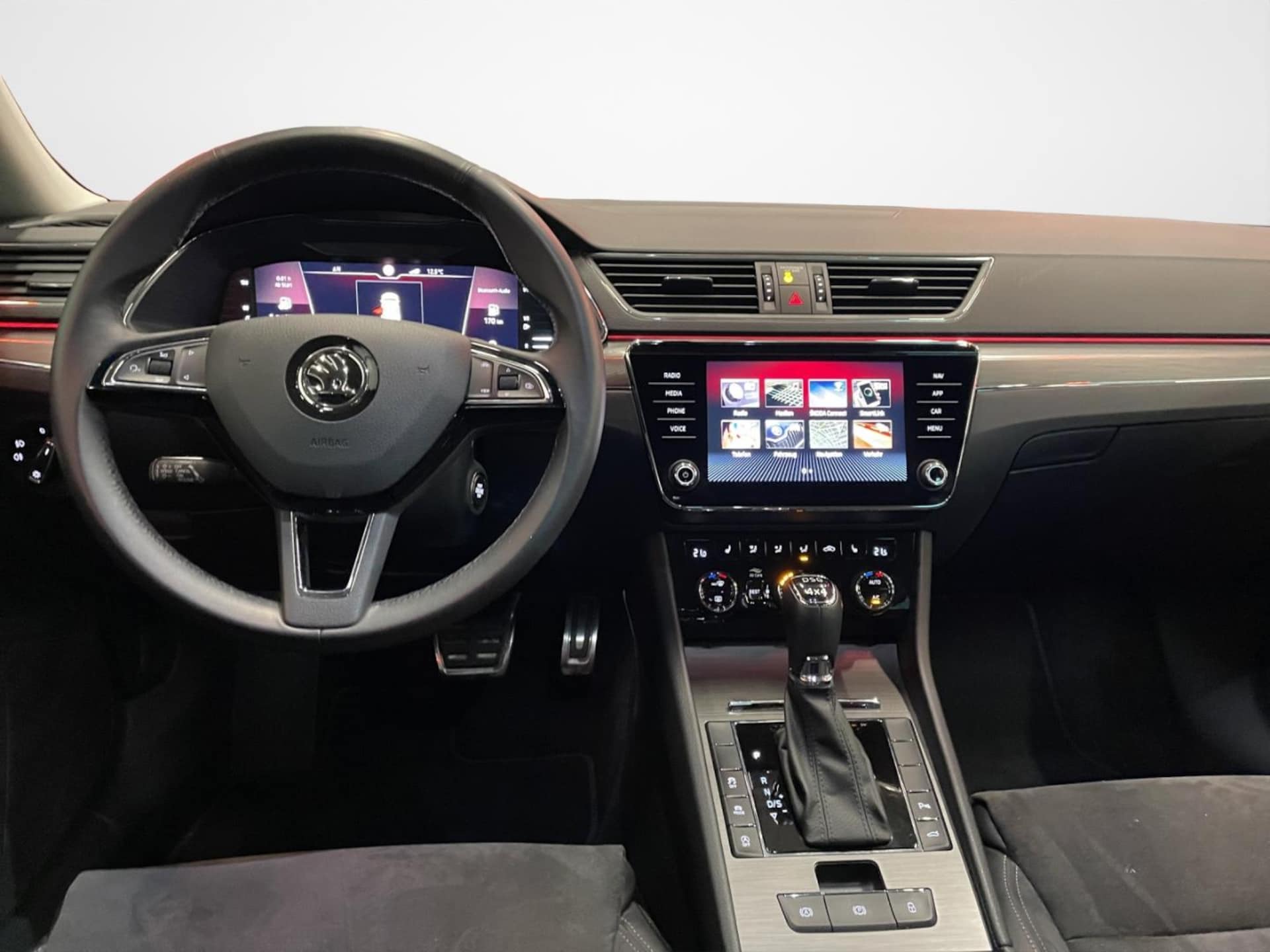 Skoda Superb Combi Scout
