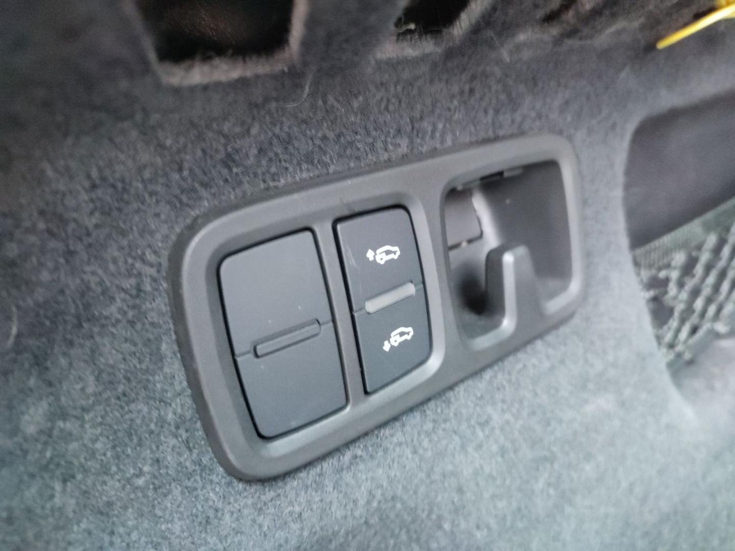 Image about Audi Q8 TFSI e 55 TFSI e quattro tiptronic