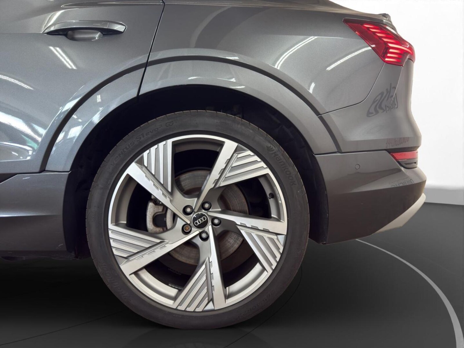 Audi e-tron Sportback – Bild 12
