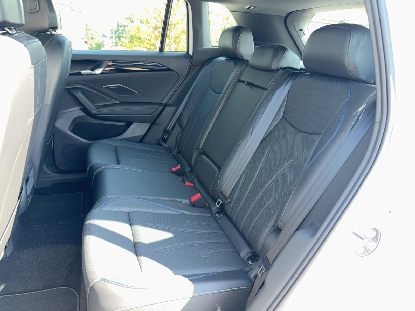 Volkswagen Tiguan – Bild 12