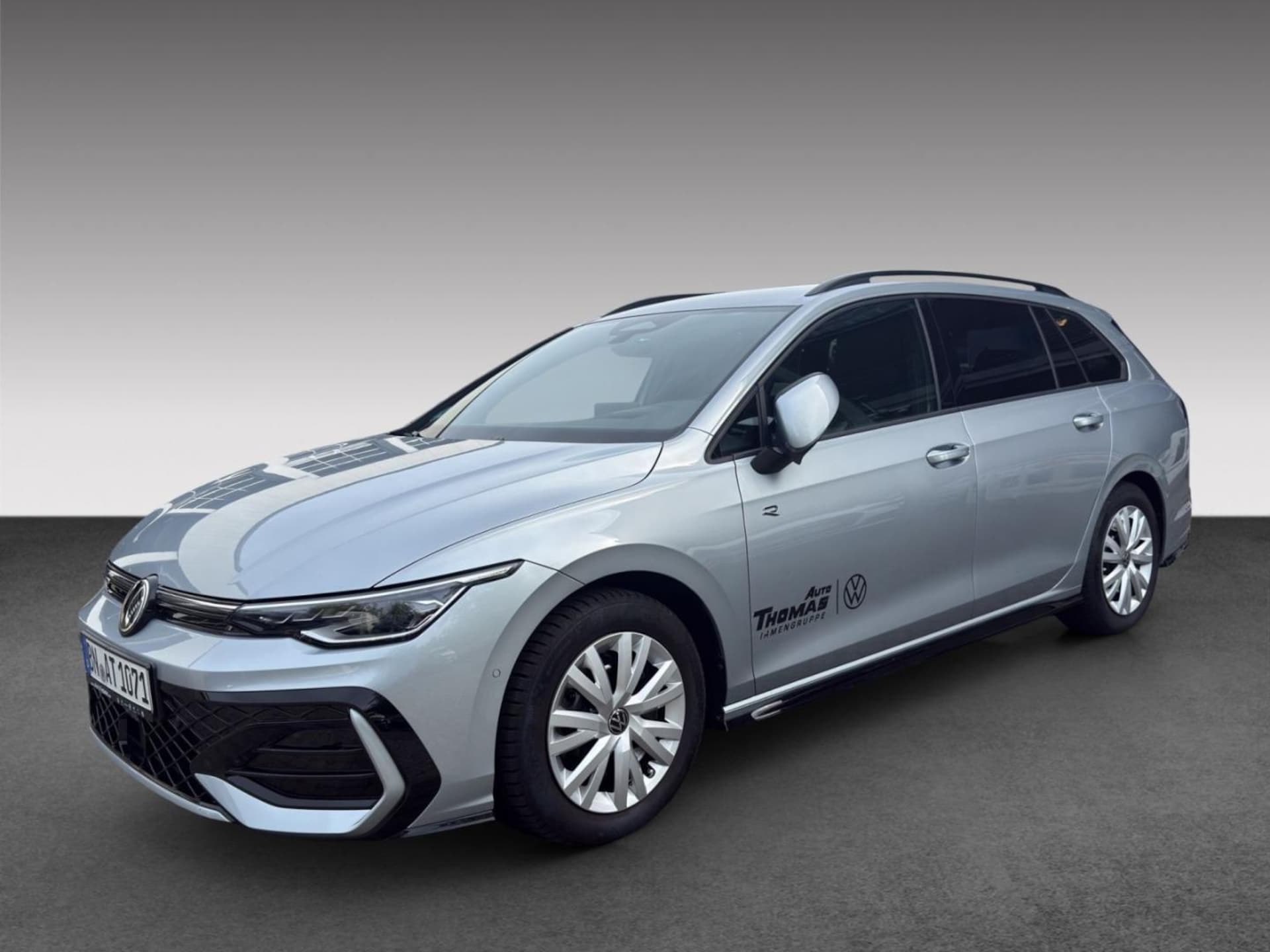 Volkswagen Golf Variant R-Line