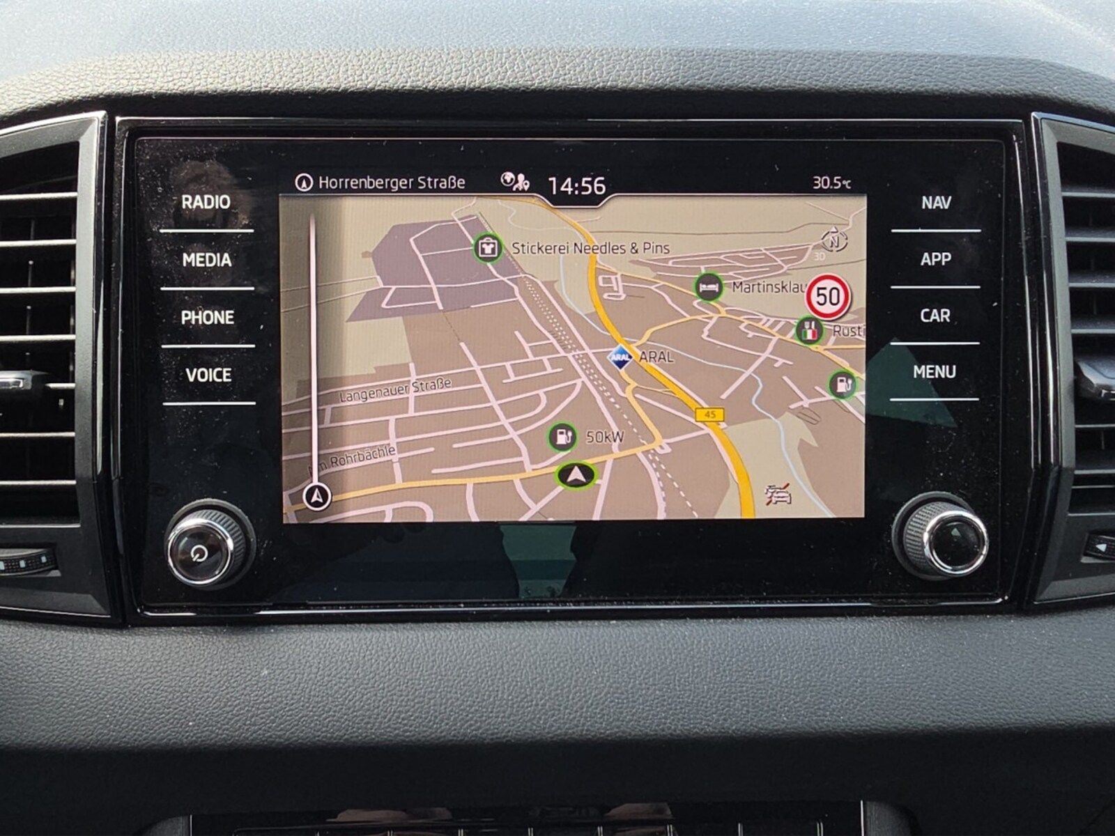 Škoda Karoq – Bild 12