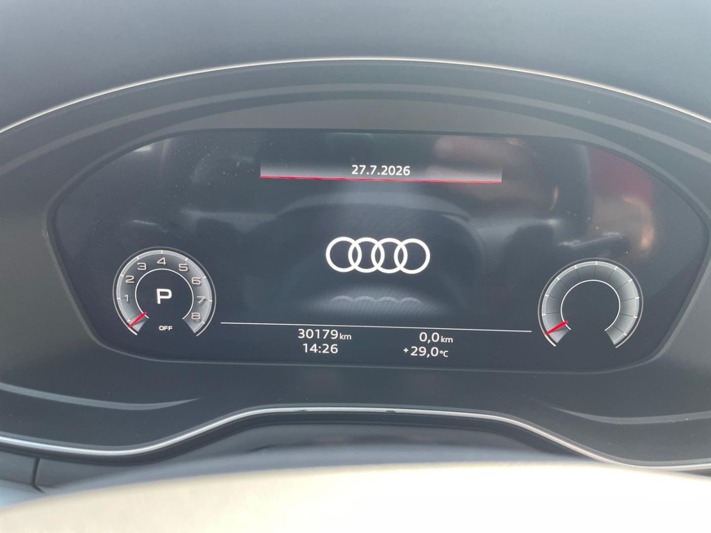 Bild über Audi A4 Avant advanced 40 TFSI quattro S tronic - für weitere Informationen kontaktieren Sie den Audi Partner