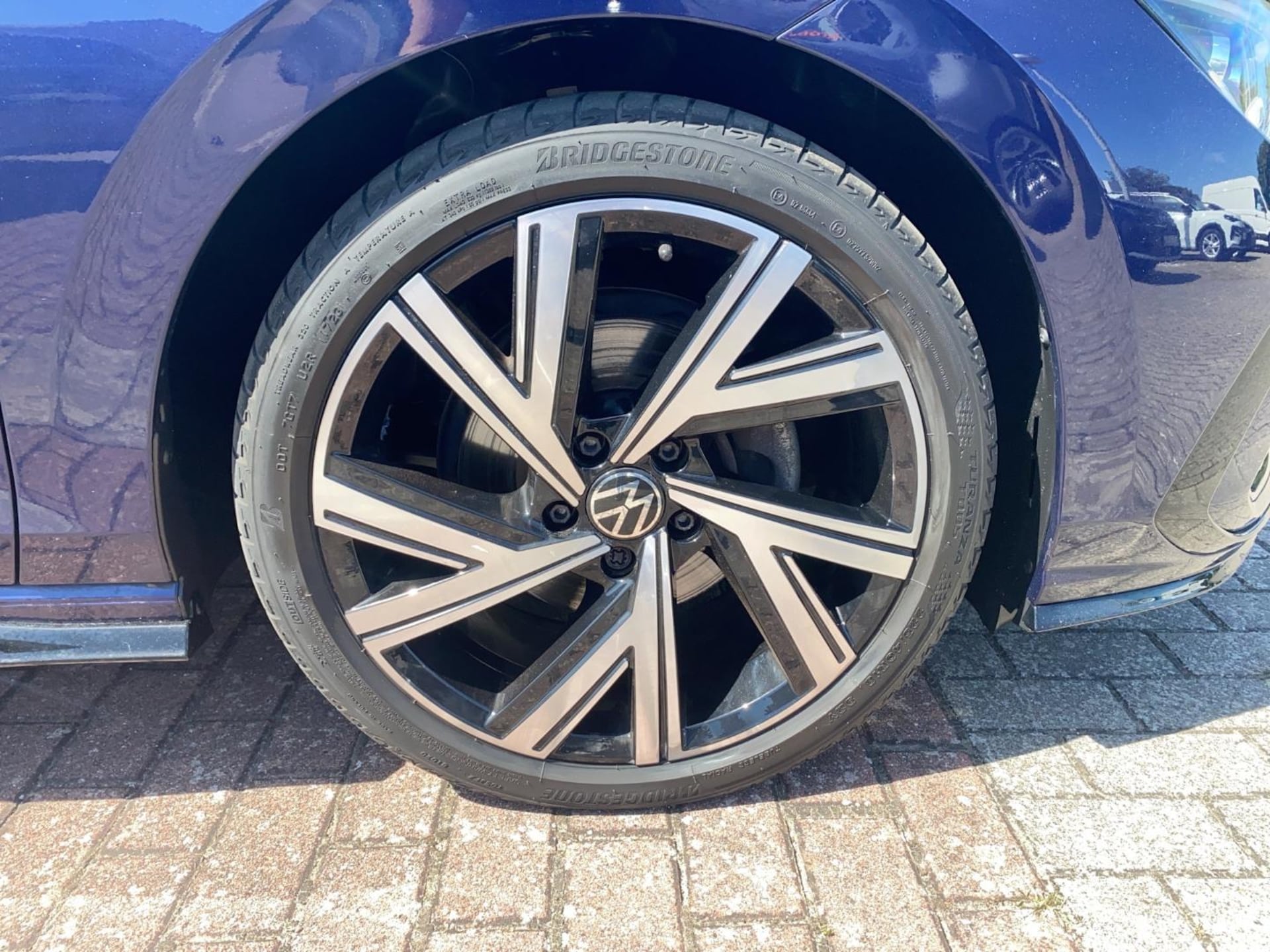 Volkswagen Golf Variant R-Line