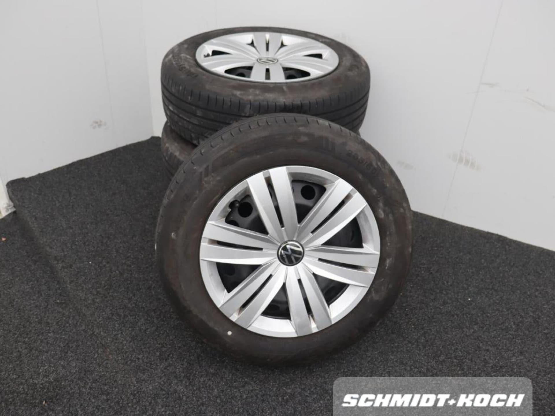 Volkswagen Caddy Basis-Modell