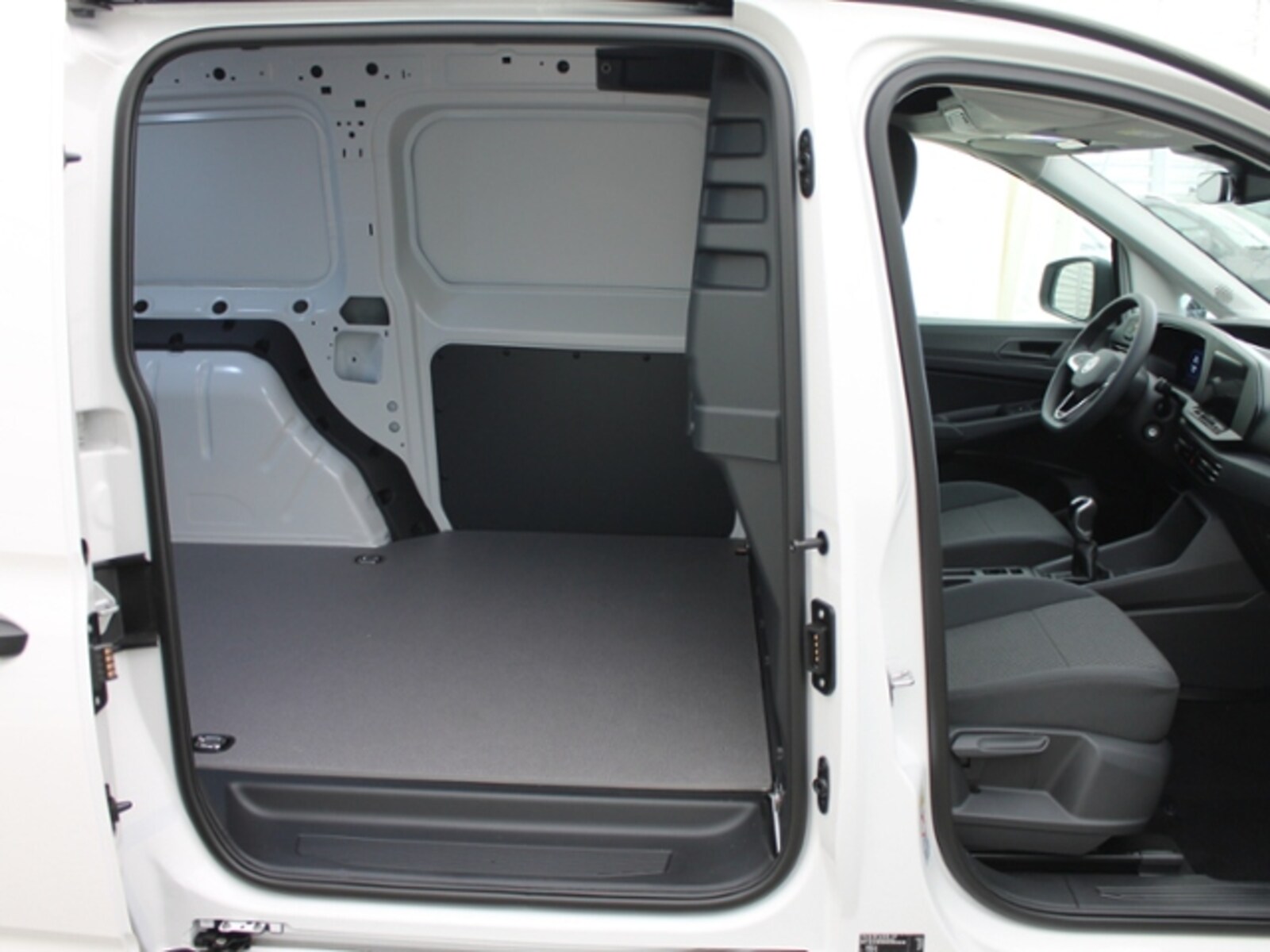 Volkswagen Caddy Maxi Cargo – Bild 12