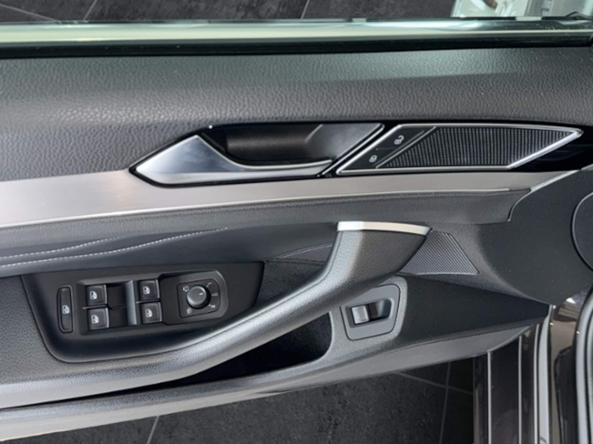 Volkswagen Passat Variant Elegance
