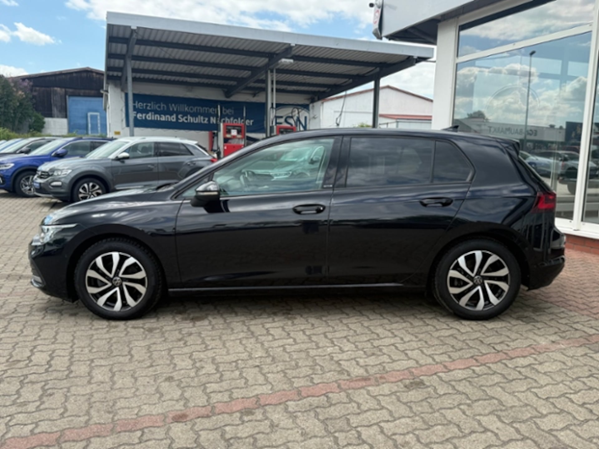 Volkswagen Golf Active