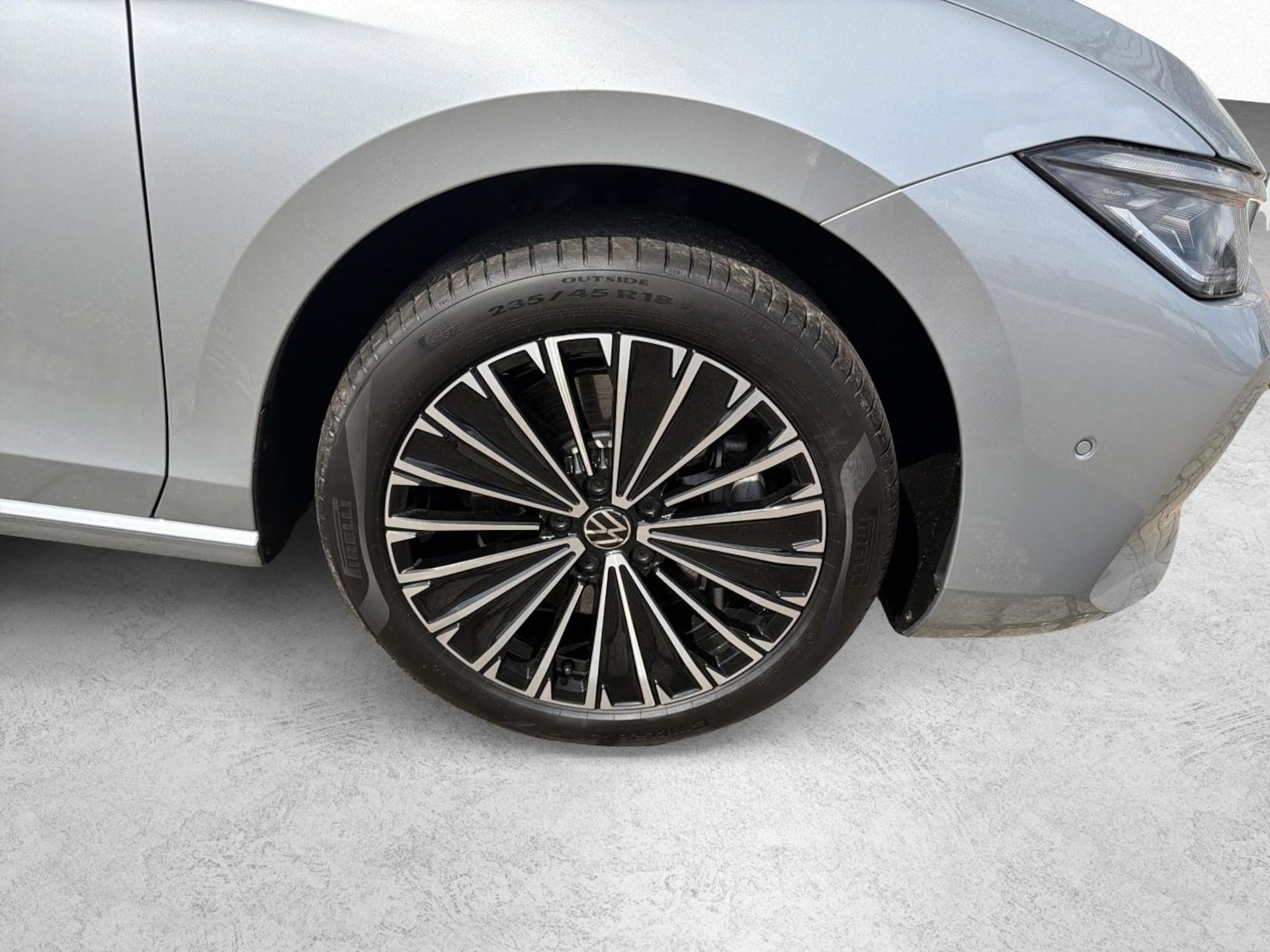 Volkswagen Passat Elegance