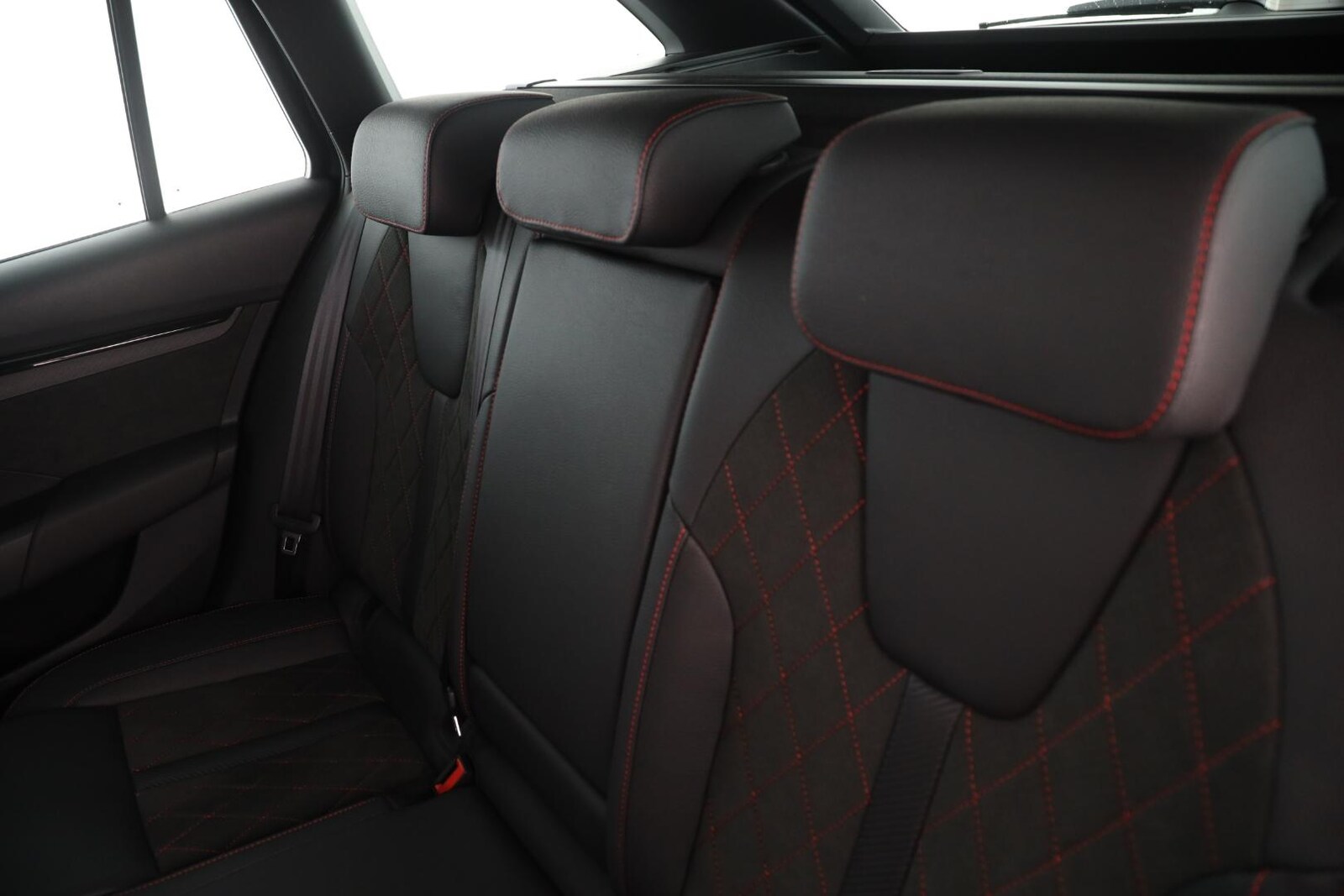 Škoda Octavia Combi – Bild 13