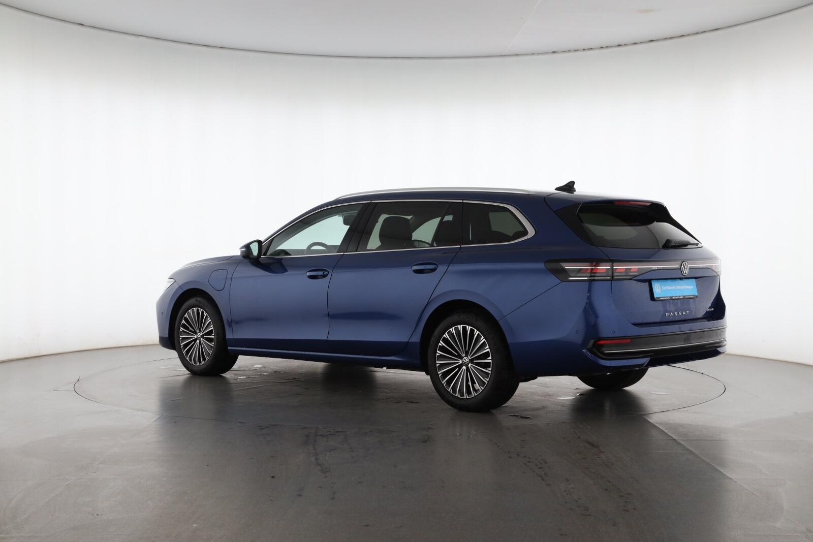 Volkswagen Passat – Bild 4