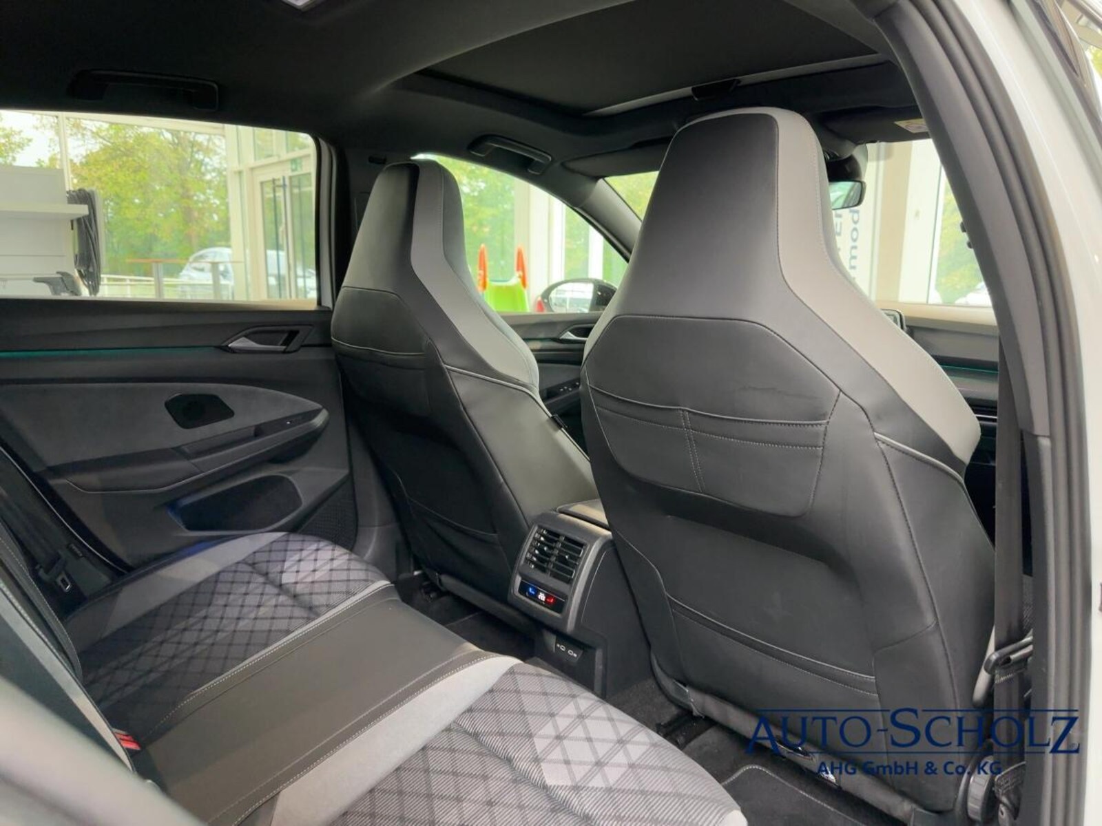 Volkswagen Golf – Bild 12