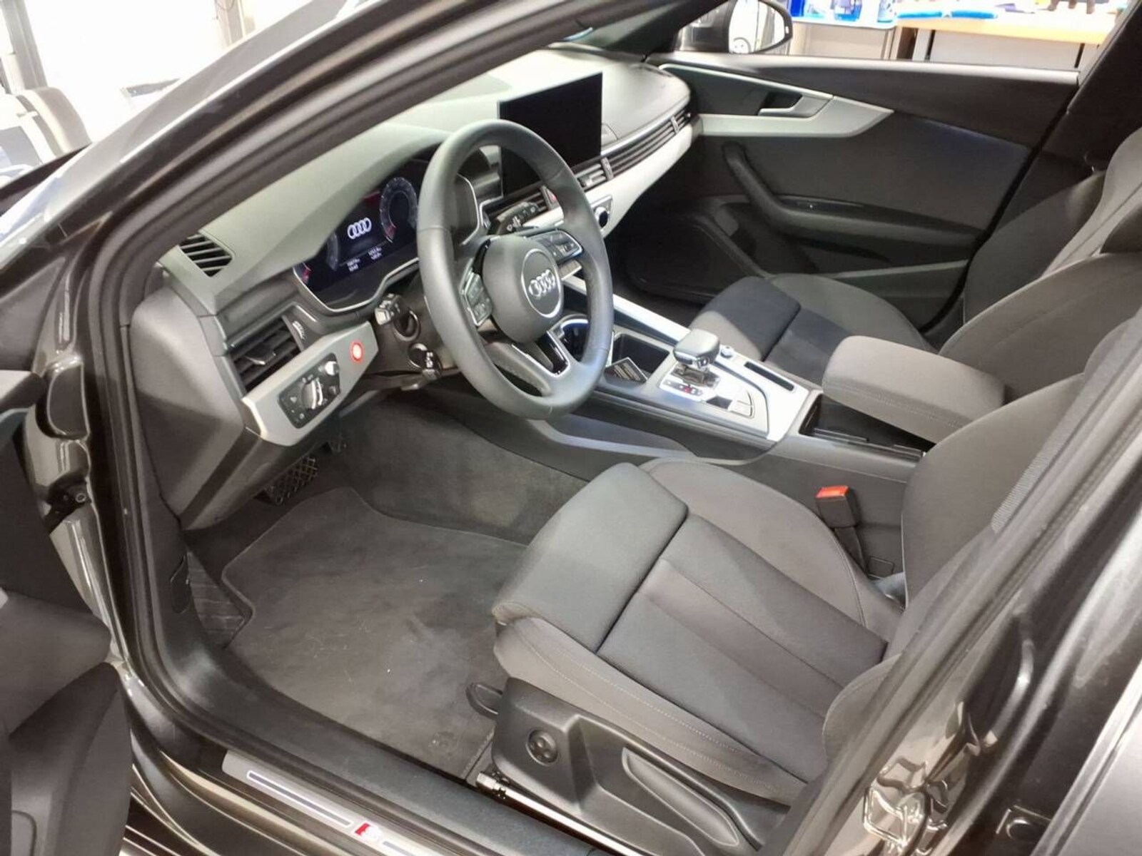 Audi A4 Avant – Bild 4