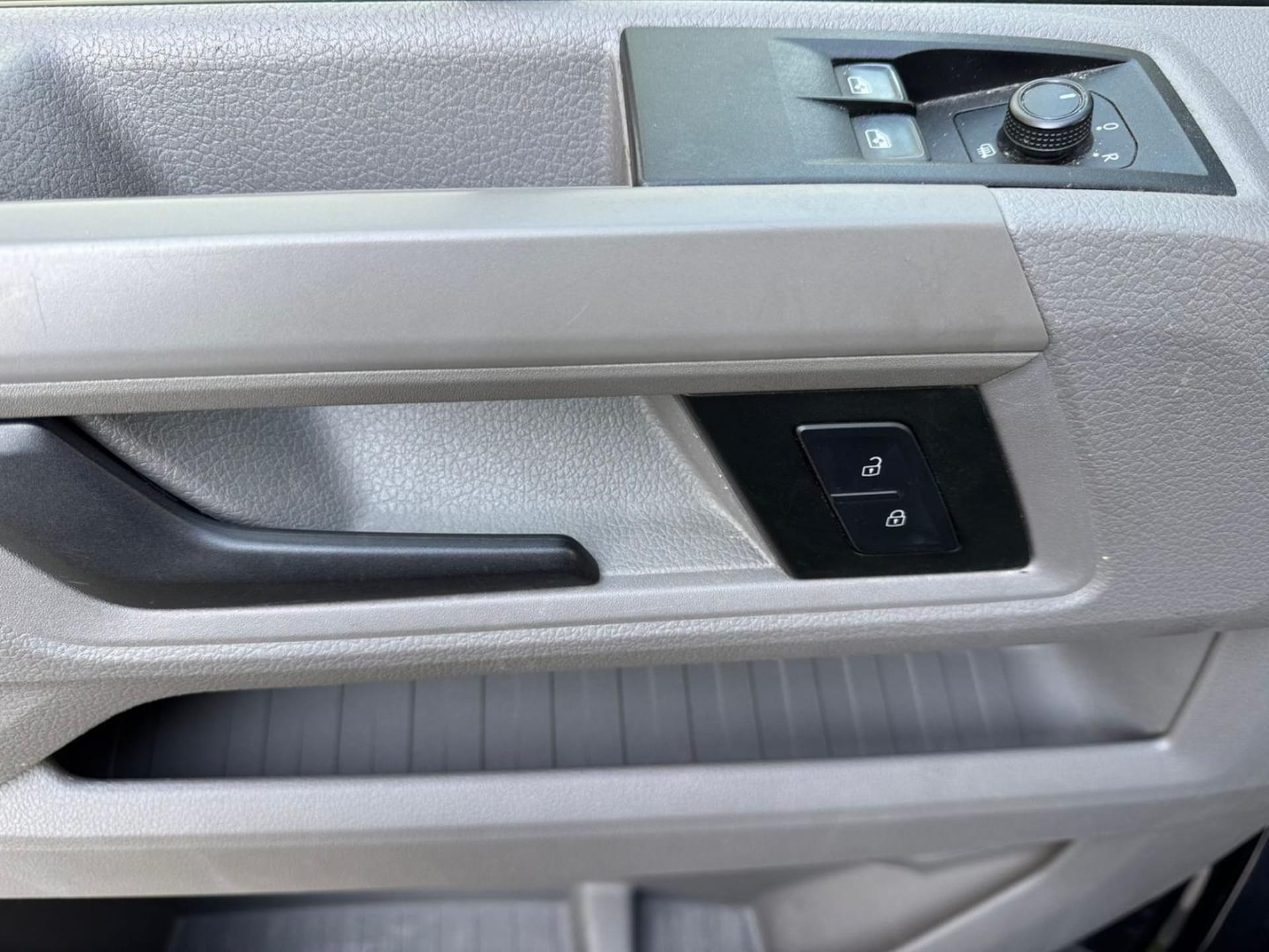 Volkswagen Crafter Kasten langer Radstand