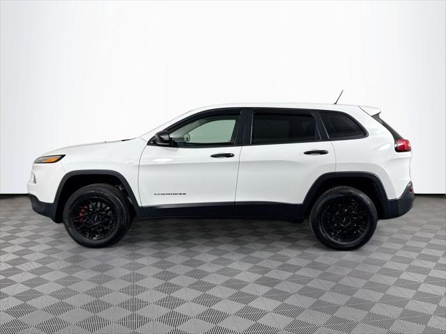 Used 2016 Jeep Cherokee Sport with VIN 1C4PJMAB7GW260969 for sale in Eau Claire, WI