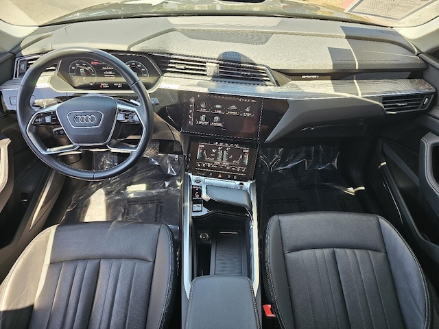 2024 Audi Q8 e-tron