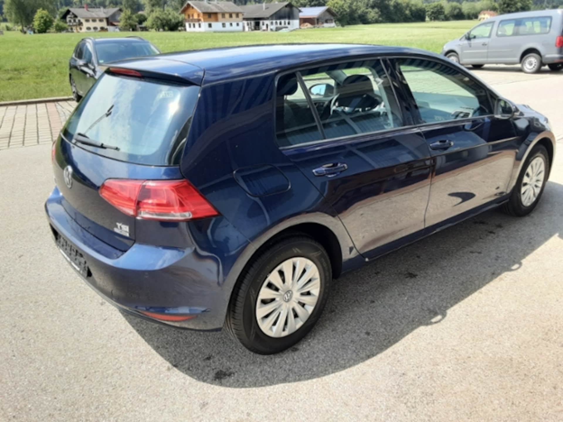 Volkswagen Golf Trendline
