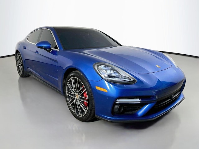 2017 Porsche Panamera